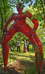 expressive Skulptur, figurative Kunst - Valentina von der Künstlerin Jeanette Frei